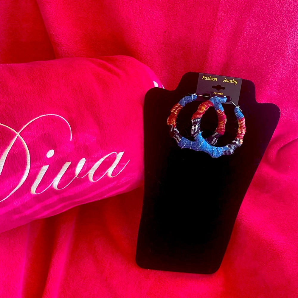 Colorful Hoop Earrings Jean 😍
